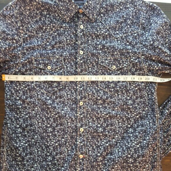 Benson Mens Long-Sleeve Navy Floral Button-Down Shirt With Chest Pockets & Adjus - Picture 5 of 8